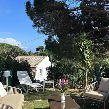 2 Avec Climatisation Et Jardin, A 400m De La - Les Issambres - Fr-1-768-72 Villa